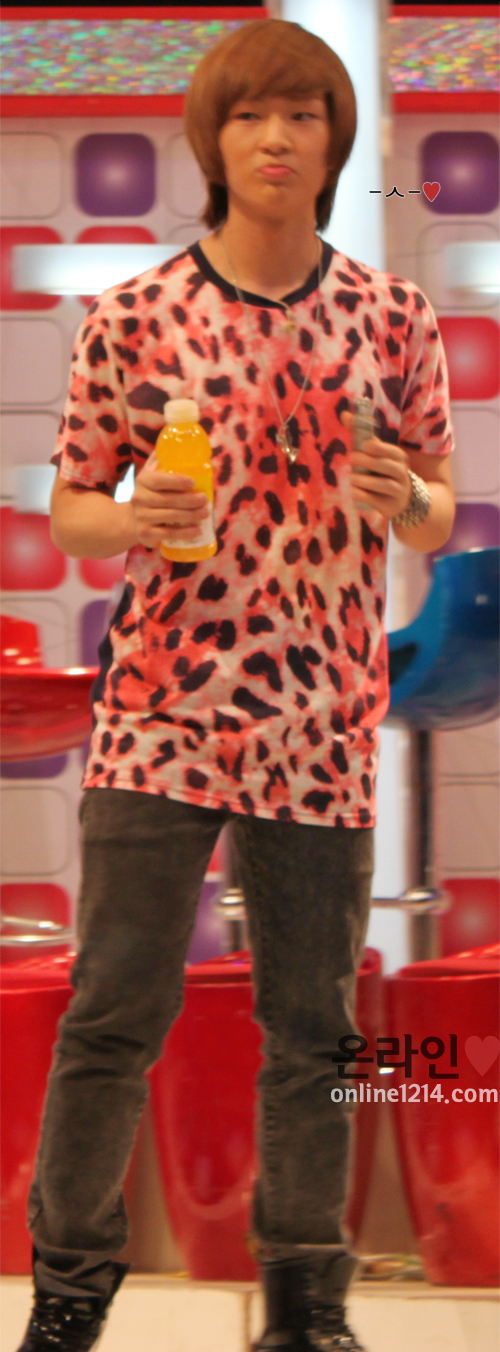do i c vitamin water....lol